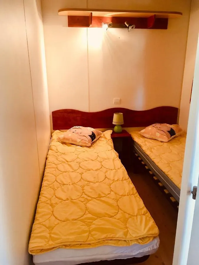 Campsite Mobilhome Tout Confort Camping 4 Etoiles L Ayguade Hyeres France