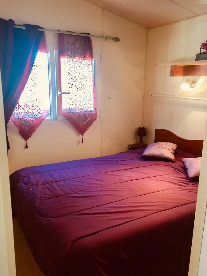 Campsite Mobilhome Tout Confort Camping 4 Etoiles L Ayguade Hyeres